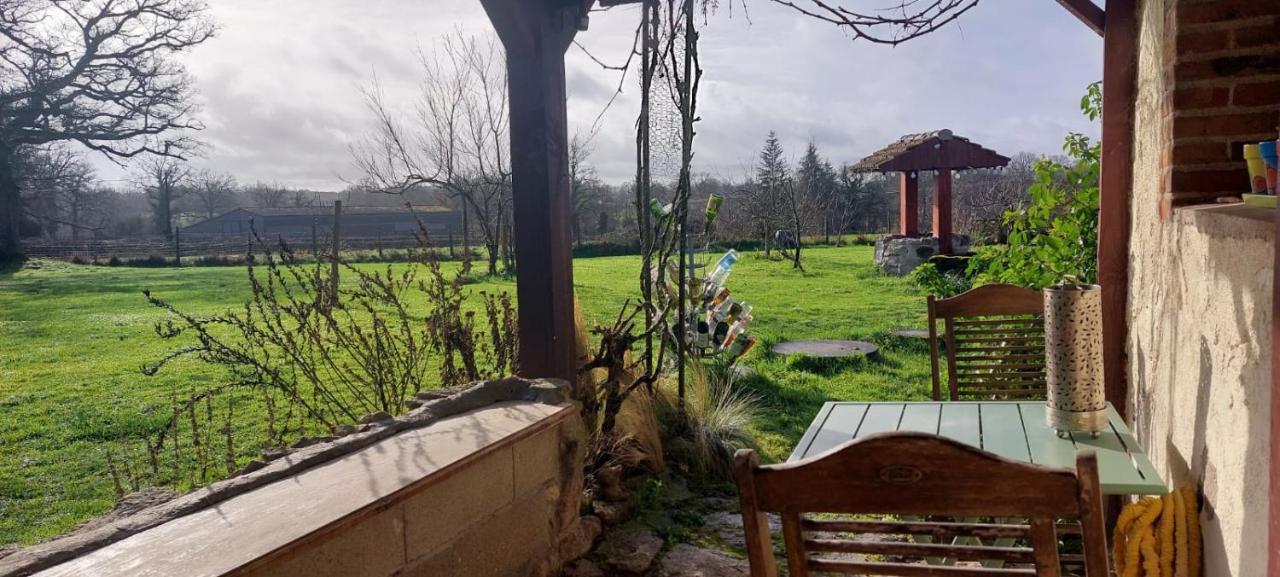 Gite Du Grand Chene Saint-Léger-Magnazeix Kültér fotó